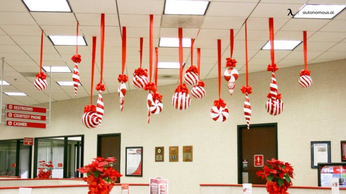 Christmas decor ideas for office