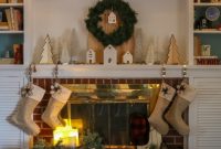 Rustic christmas mantel decor