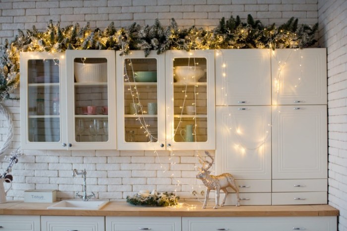 Christmas decor for kitchen cabinets